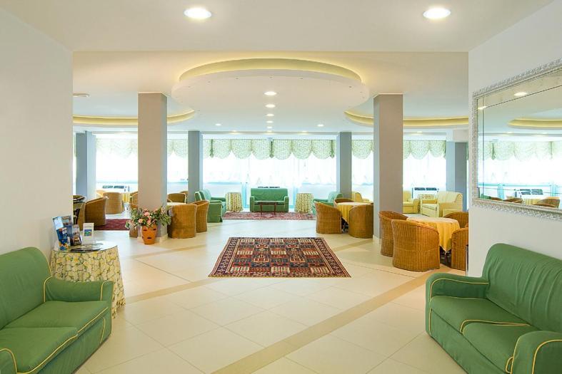 Hotel Bolivar Lido di Jesolo Eksteriør billede